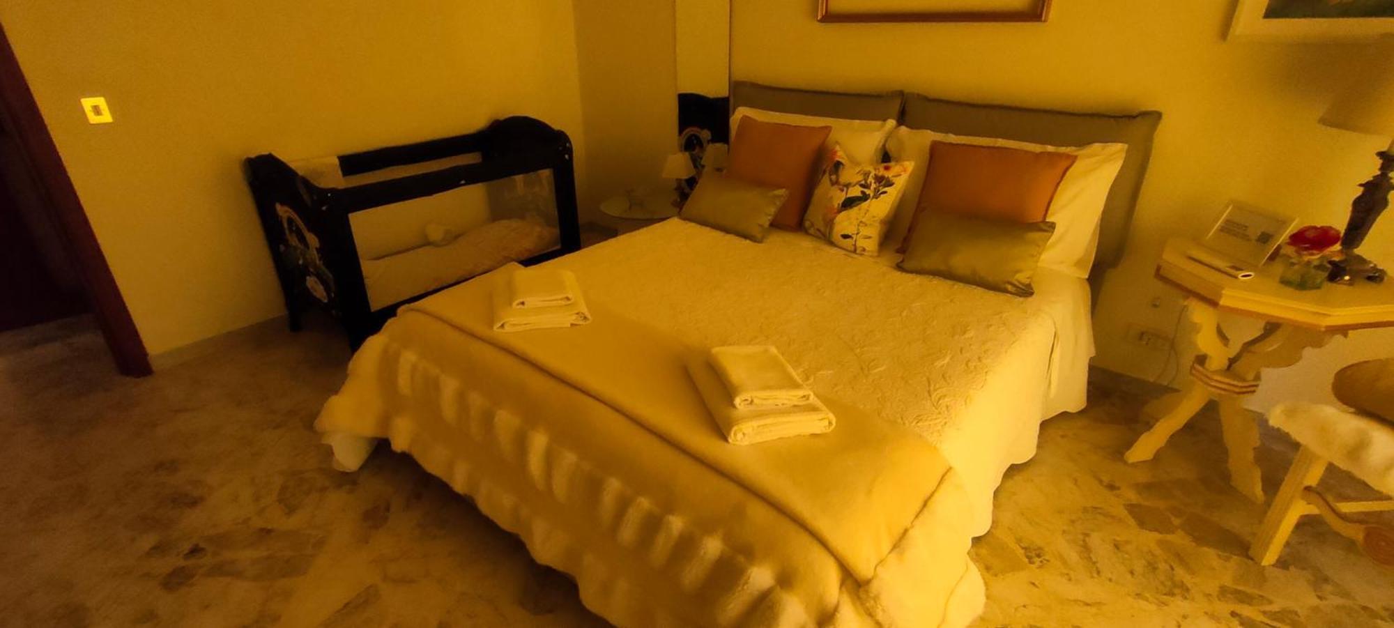Betel House - Bari Central Apartment Quarto foto
